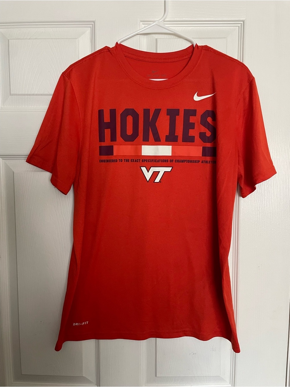 Nike size Large Orange Virginia Tech Hokies Dri-FIT VT Logo Athletic Tee